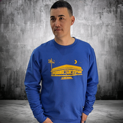 HOODIES & SWEATERS