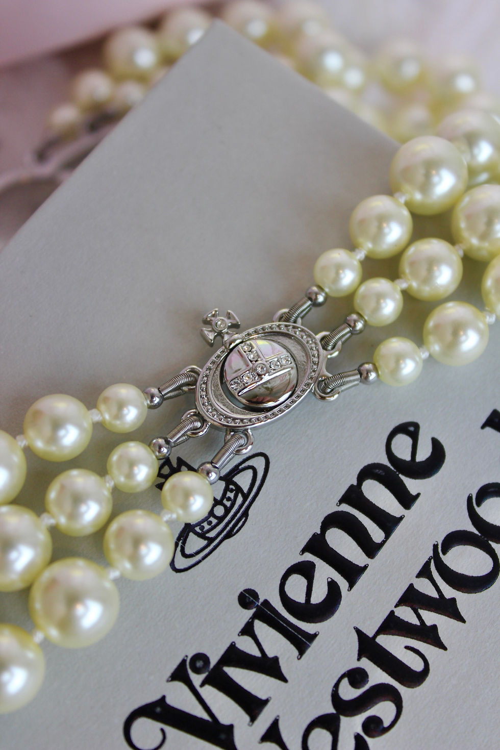 Thumbnail: Vivienne Westwood Layered Pearl Choker