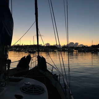 Erster Abend vor Anker in St. George's