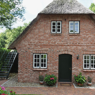 Unsere reetgedeckte Bleibe in Dörpling/Schleswig-Holstein...