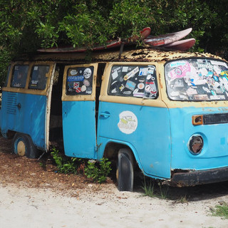 Unverkennbares Merkmal am Eingang eines Surf-Centers...