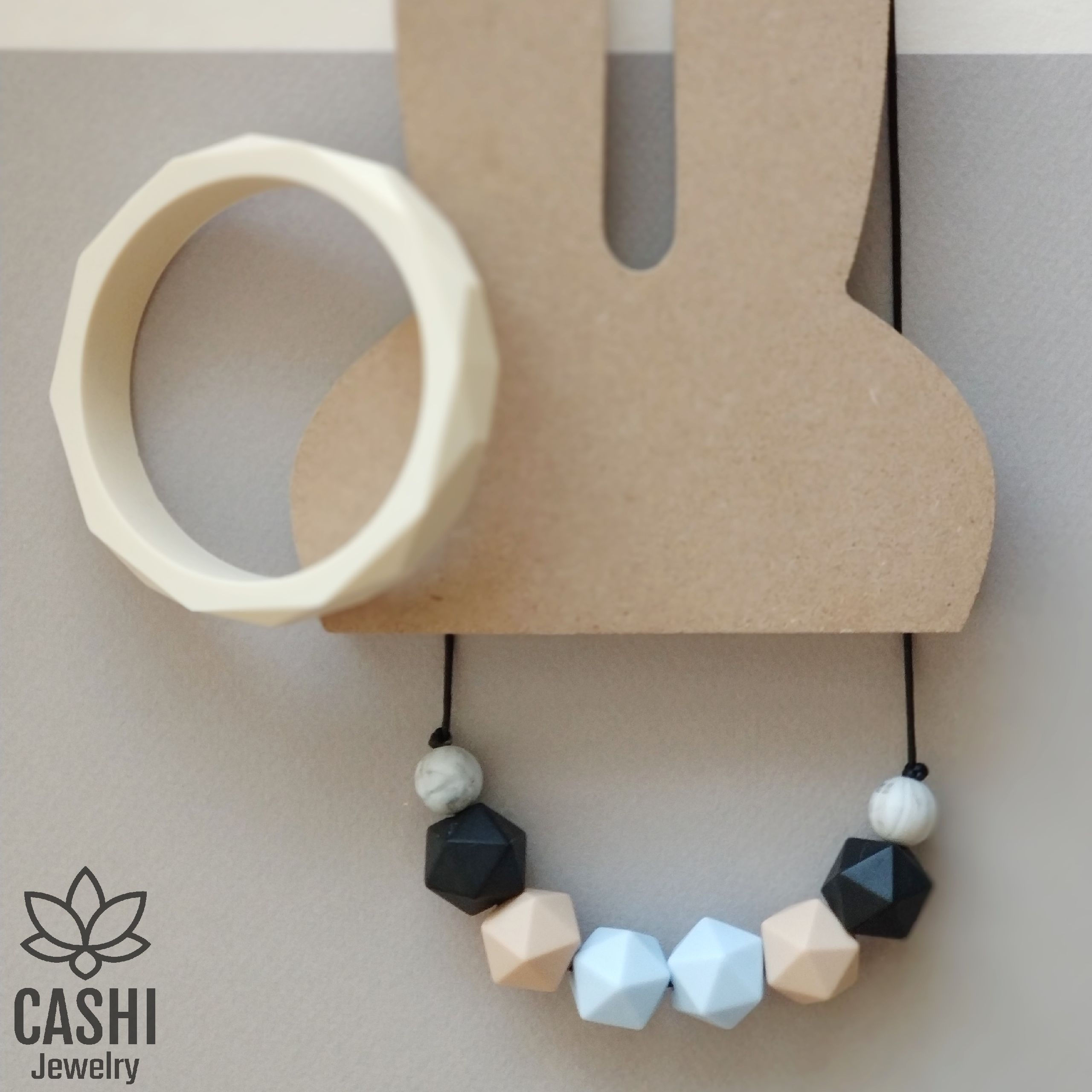 שרשרת מיילי