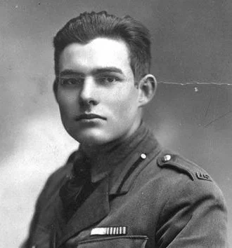 O soldado Hemingway durante a I Guerra Mundial.