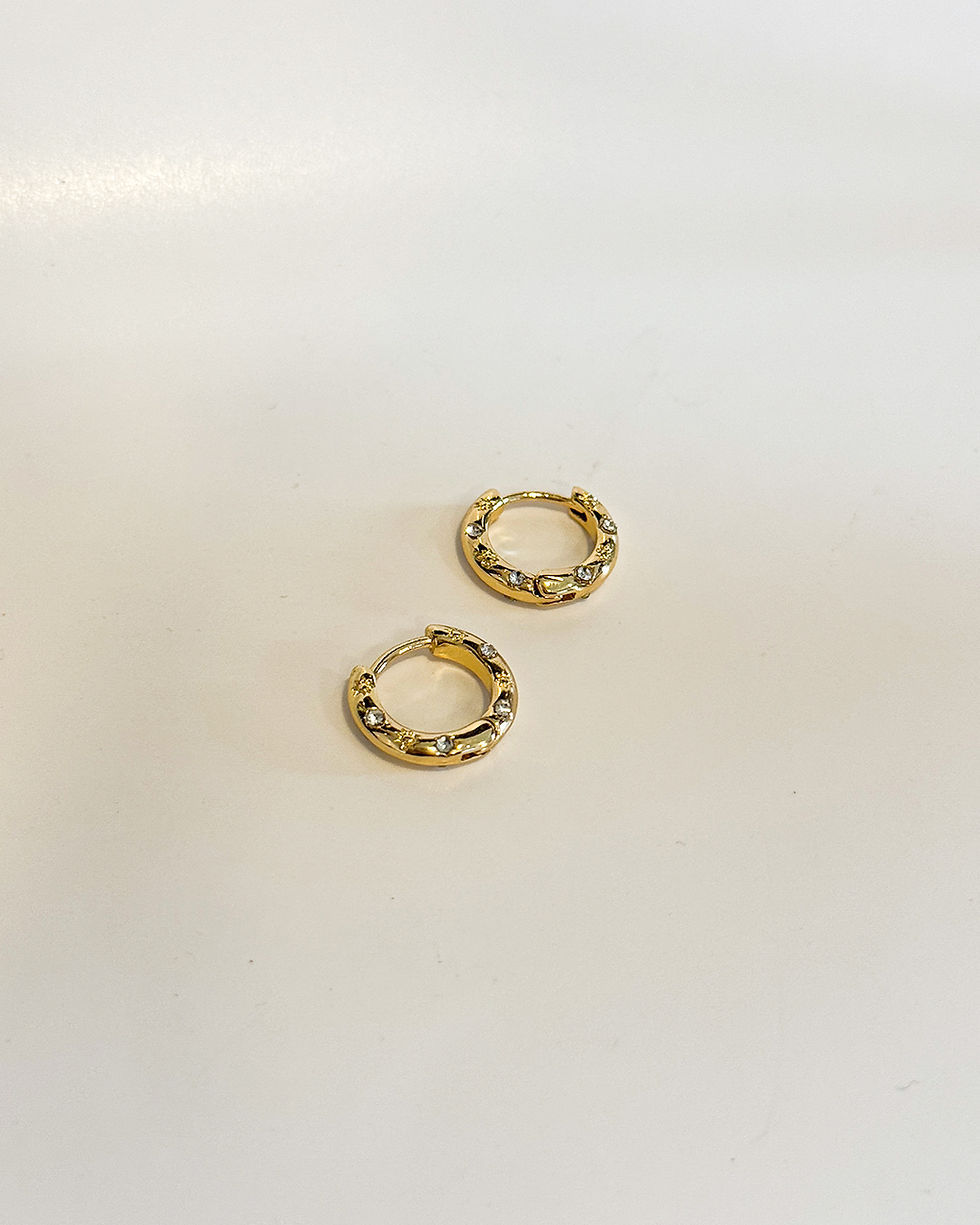 Thumbnail: Mini Sparkle Zirconia Huggies