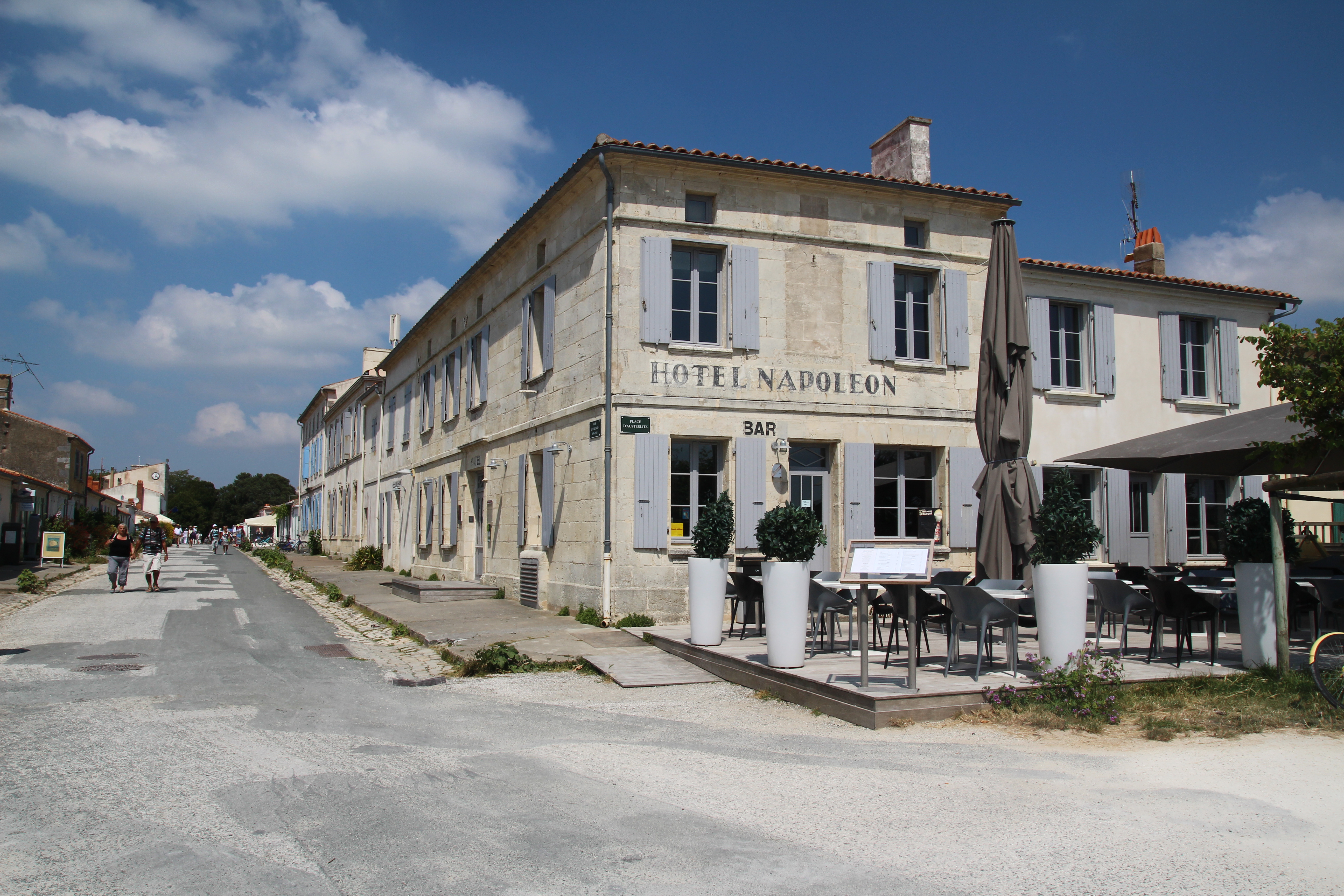 La Rochelle France Constanceyitongwang