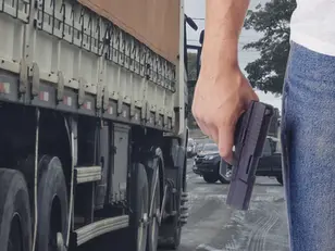 São Paulo registra, em média, quatro roubos ou furtos de caminhões por dia. Fernão Dias, Régis Bittencourt e Anhanguera são as vias com mais eventos