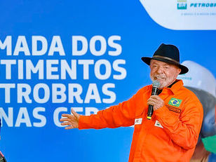 Lula sugere estoque de petróleo para segurar preços