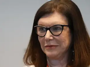 Petrobras revê cenário do petróleo e ajusta projeções do plano 2026-2030