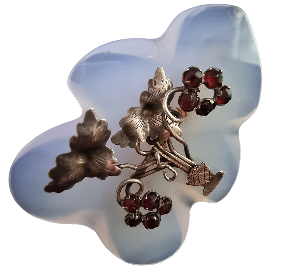 Thumbnail: Antique Silver Chalcedony Garnet Brooch