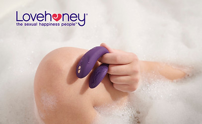 we-vibe-toys-HSMgtrRoVIY-unsplash.jpg