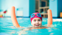Outdoor play ideas for toddlers and preschoolers.