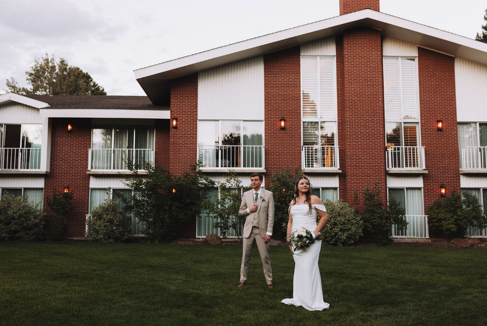 Flagstaff Wedding Photographer at Little America Hotel Wedding Venue