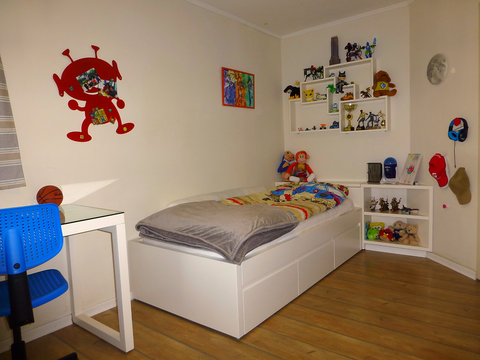 Oldest brother's room