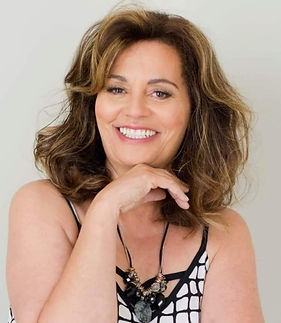 Kimberly Montesinos (1)_edited.jpg