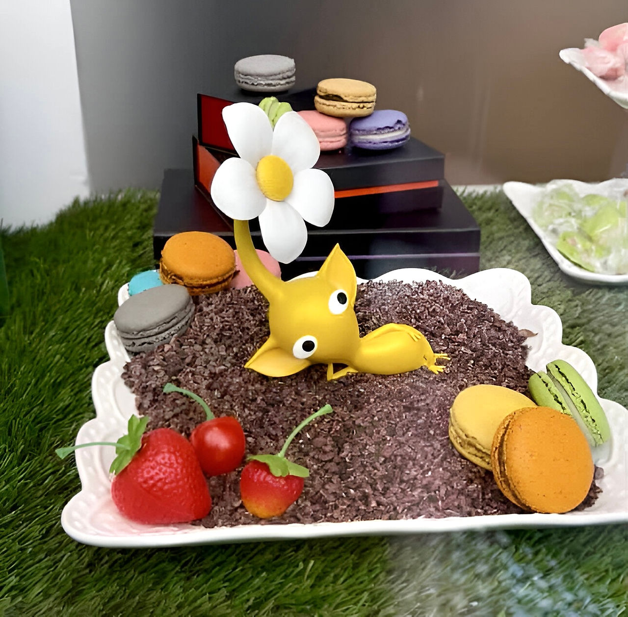 Pikmin x Union Square Alliance Yellow Pikmin Decor