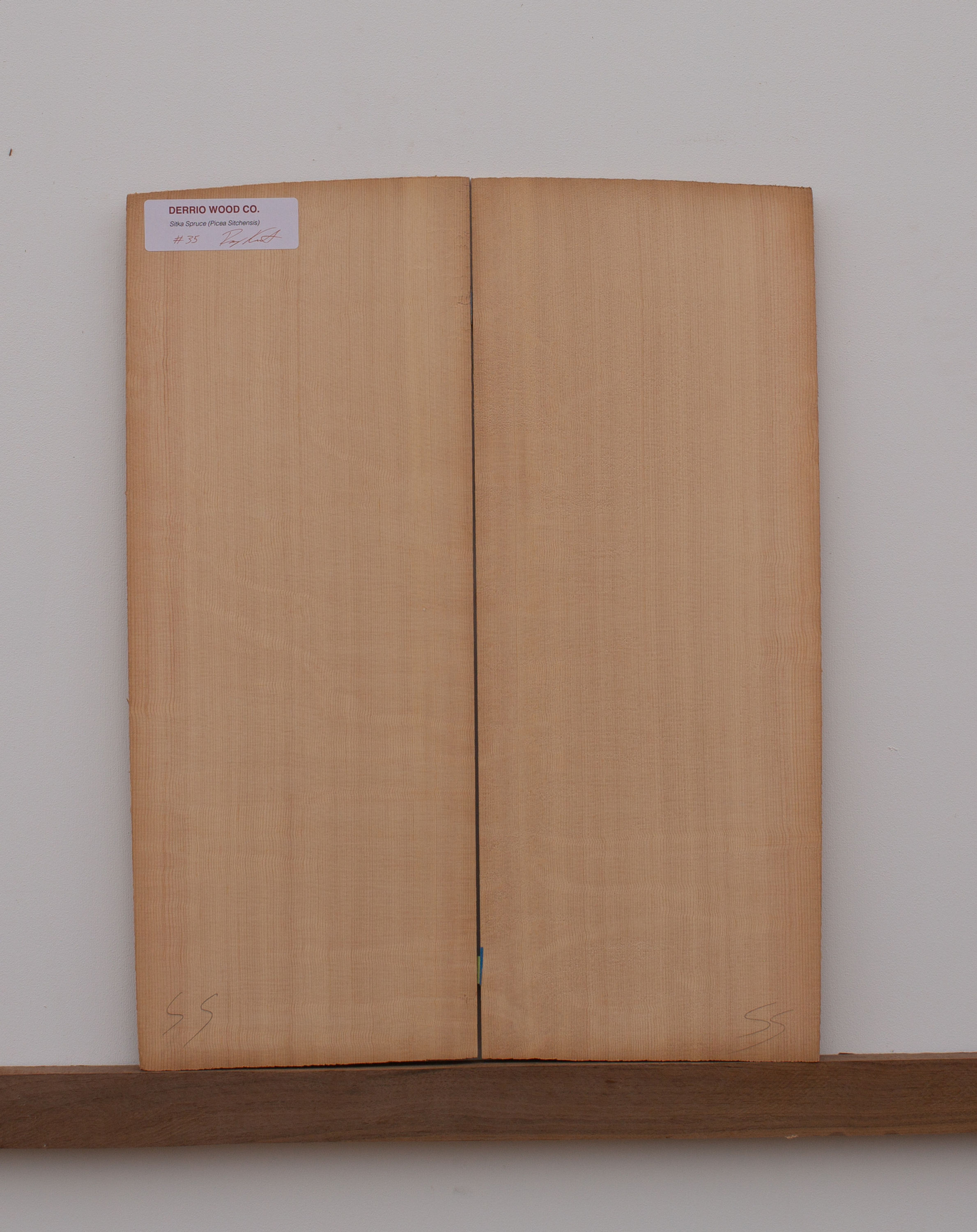 Figured Sitka Spruce (Picea Sitchensis)