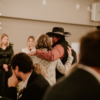 BBCrashers surprising Stelling family at Spirit of Giving Event - Image 8