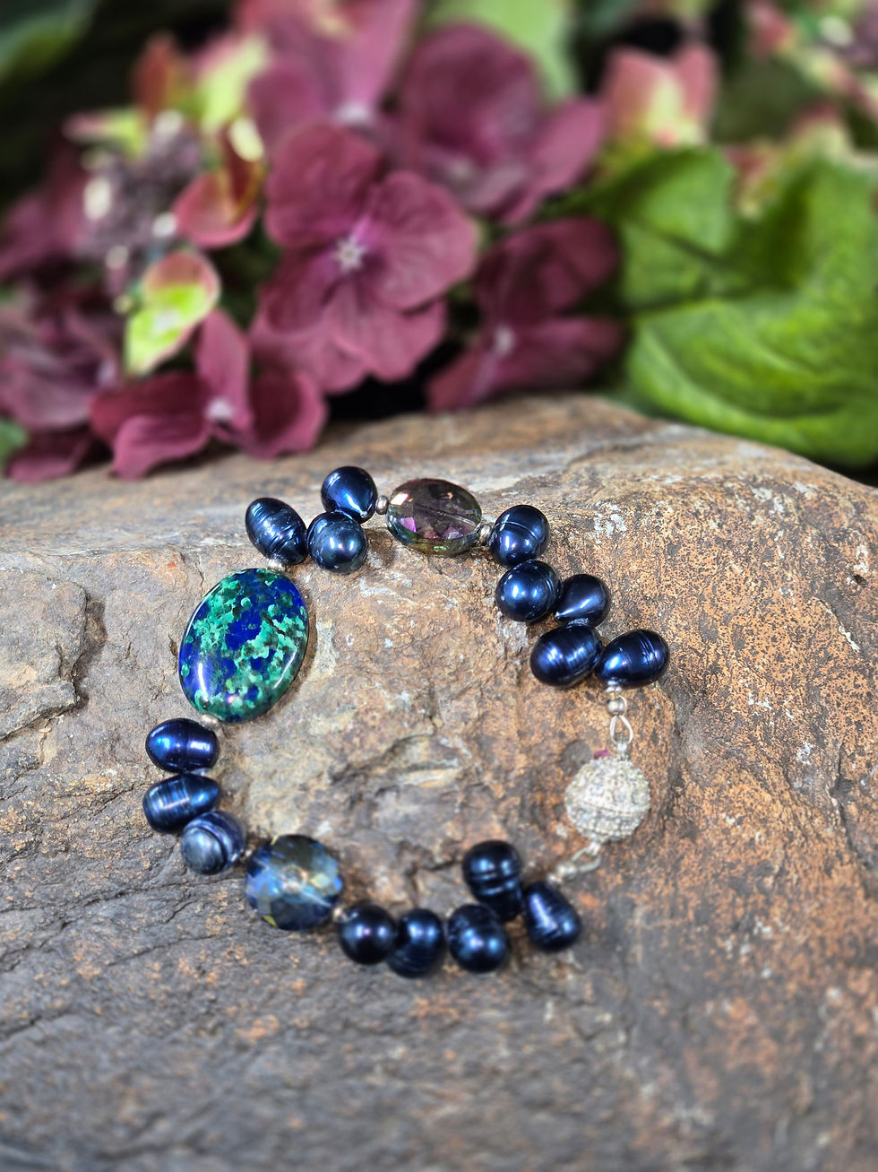 7.5 "Azurite & Dark Blue Freshwater Pearl's Bracelet