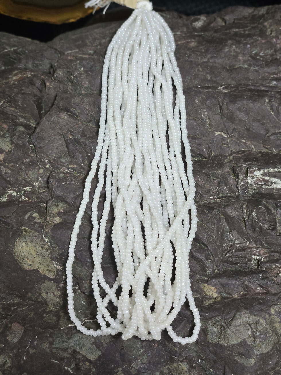 11/0 White Pearl Czech Glass true cuts