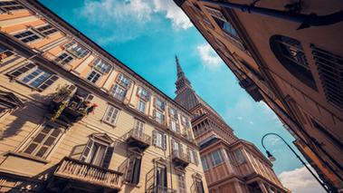 TORINO: DALL'INDUSTRIA AI SERVIZI TECH