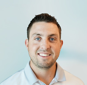 Logan McLemore 2019 Headshot copy.jpg