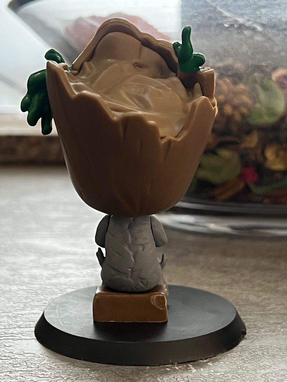 Thumbnail: Groot action figure small size
