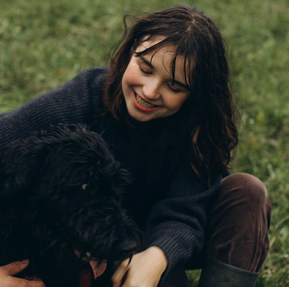 Maria Hammond, classical liberal artist, portrait photo