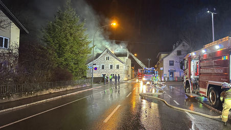 E 08 und 09, f4/f3 Hohenems, Dachstuhlbrand
