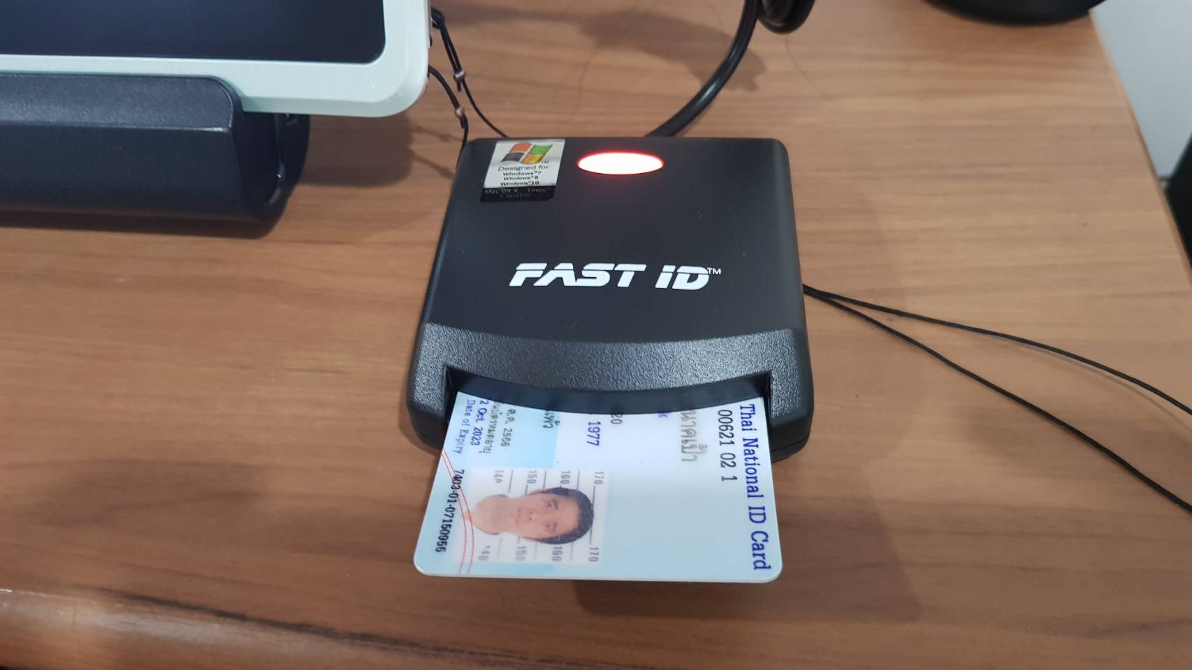 เครื่องอ่านบัตร ปชช. smart card พร้อมโปรแกรม