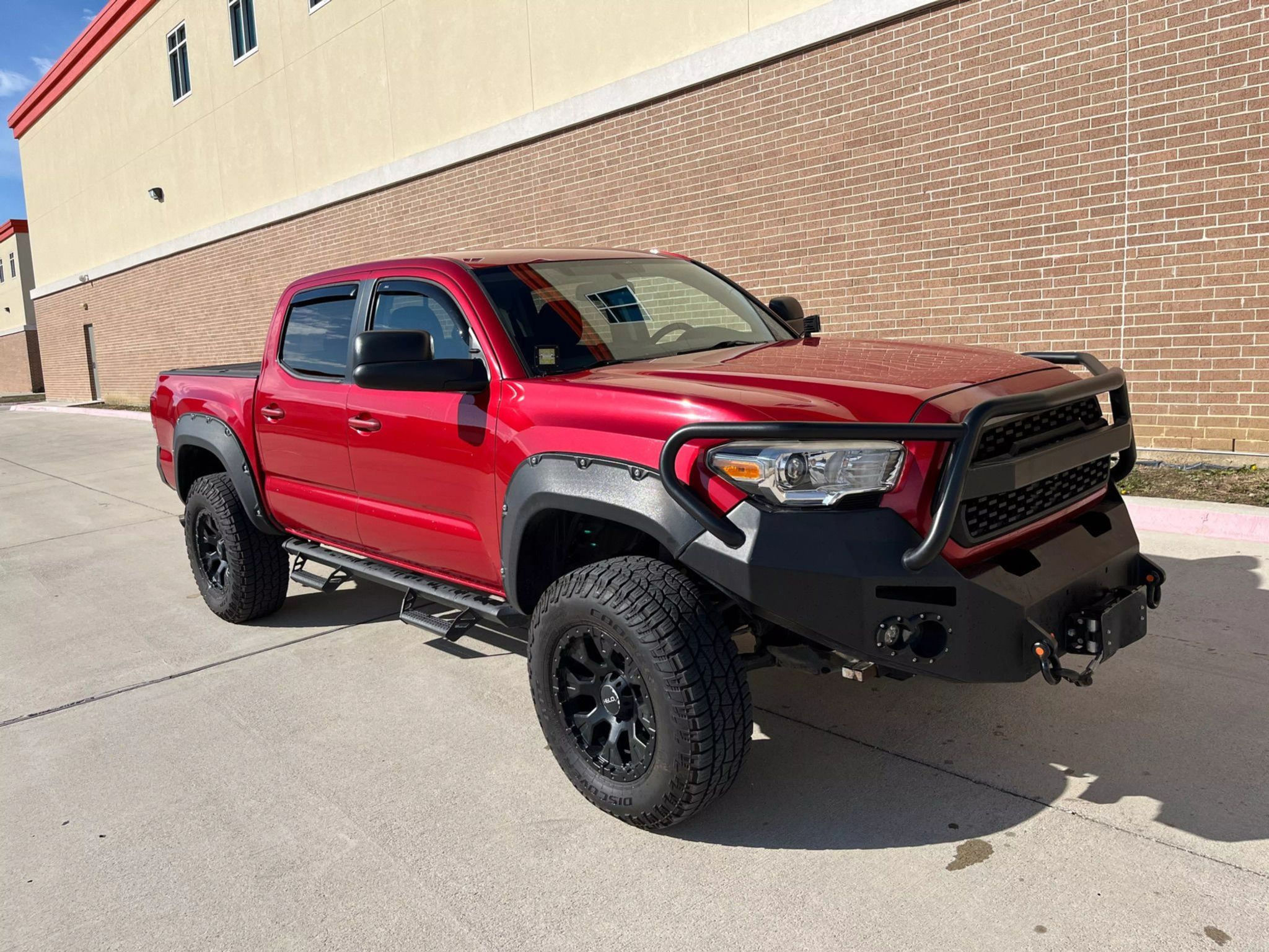 2017 TOYOTA TACOMA SR5 V6