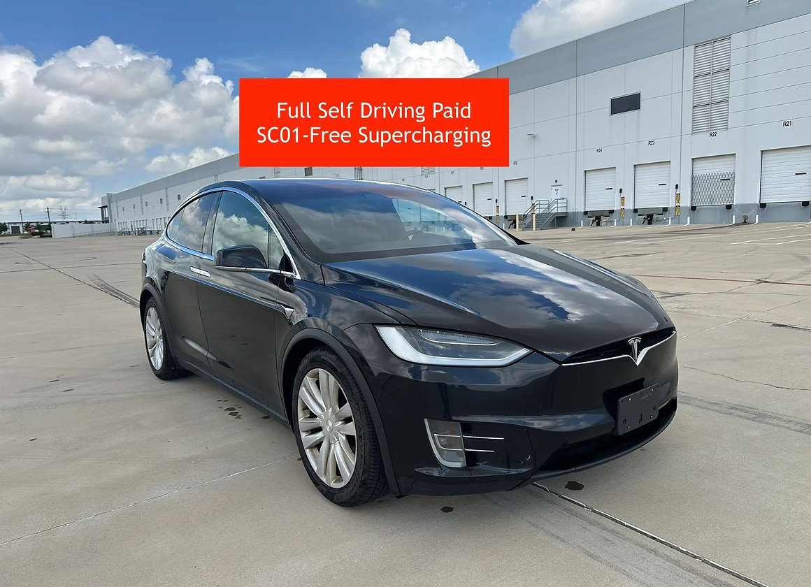 2016 Tesla Model X's photo