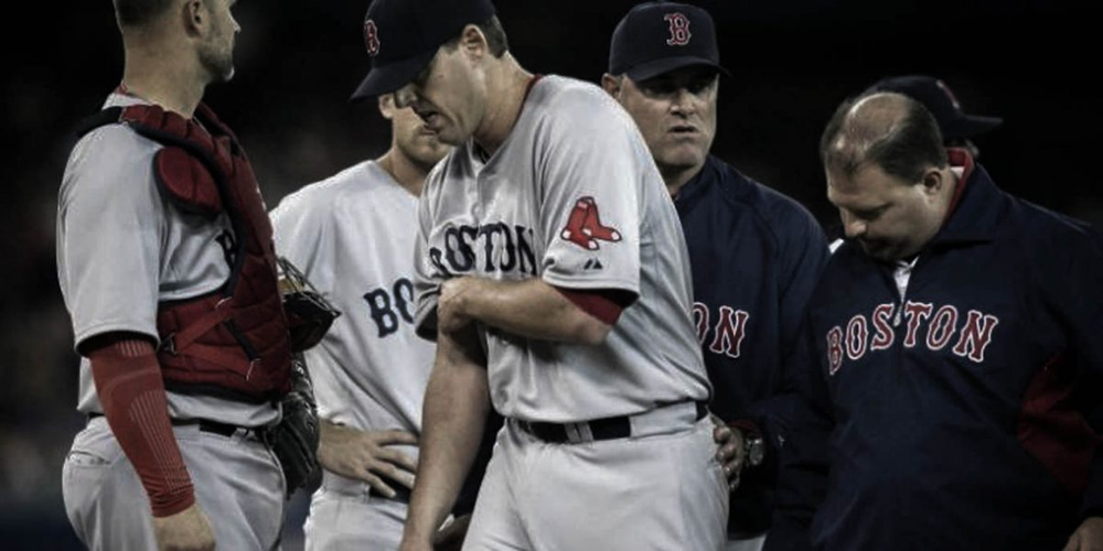 ELBOW INJURIES AND WHAT CAUSES TOMMY JOHN SURGERY Warriors Baseball