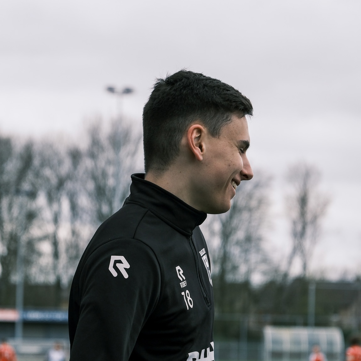 Writer: Mik Van Well