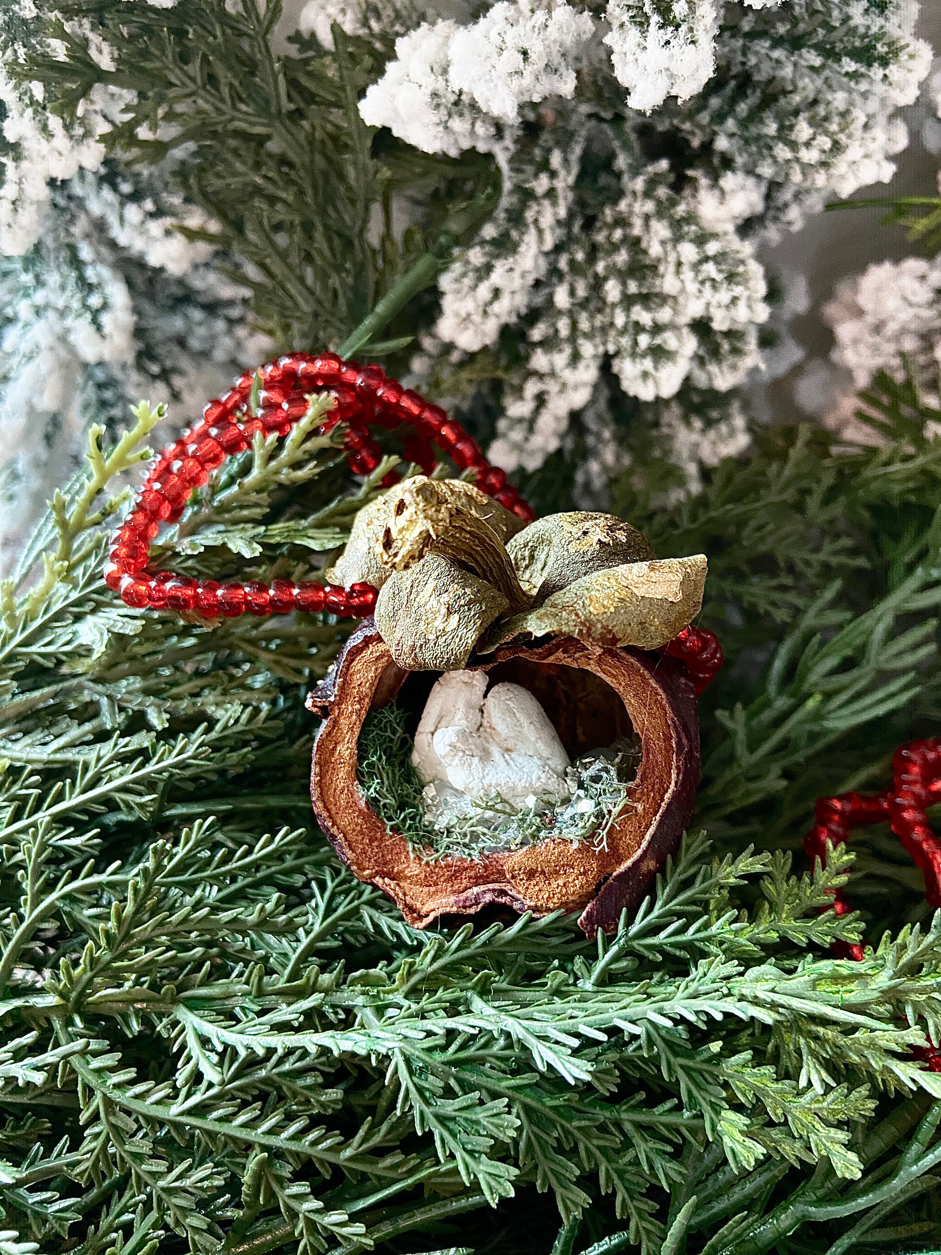 NATIVITY SCENE