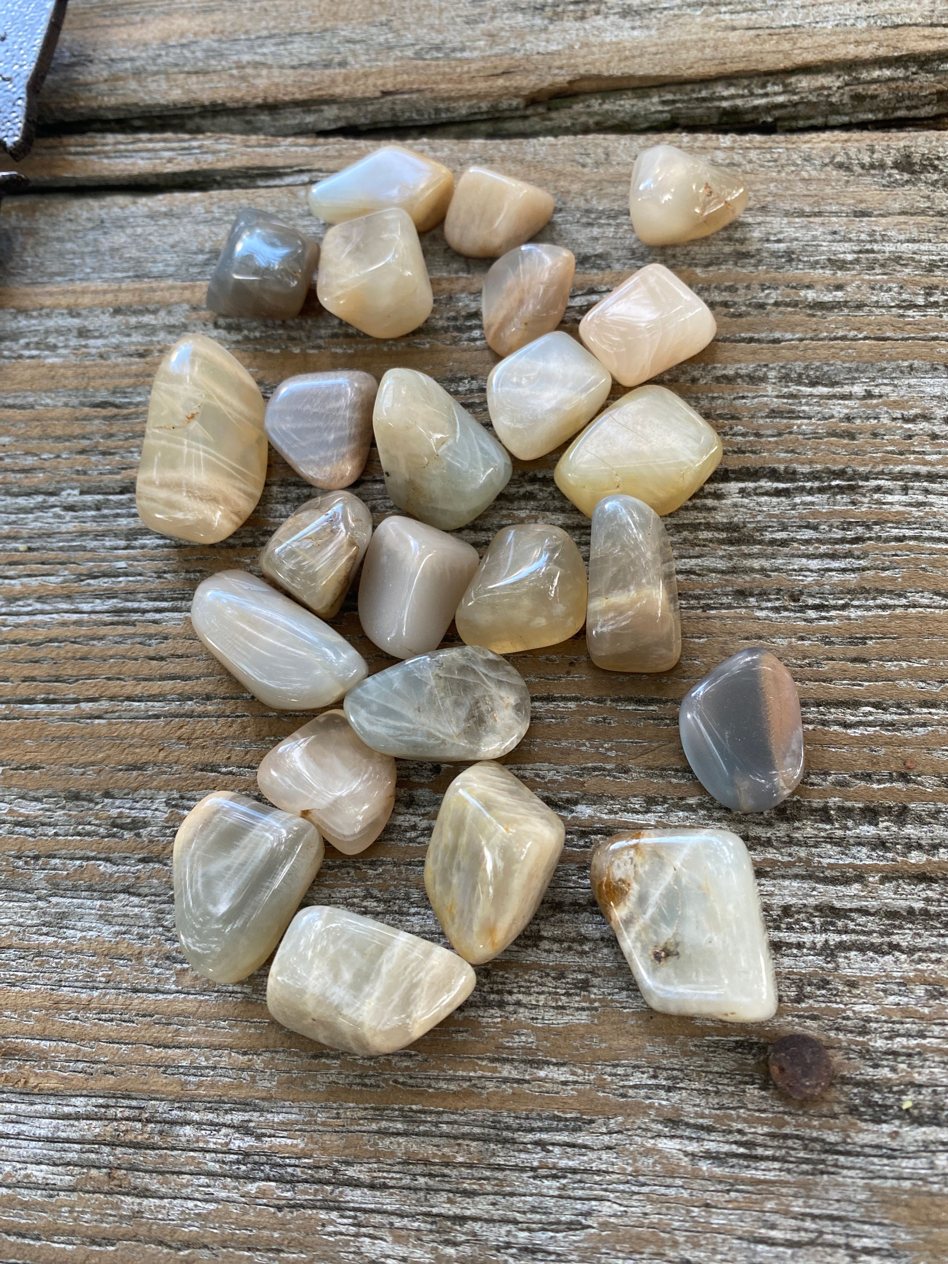 Moonstone - tumbled