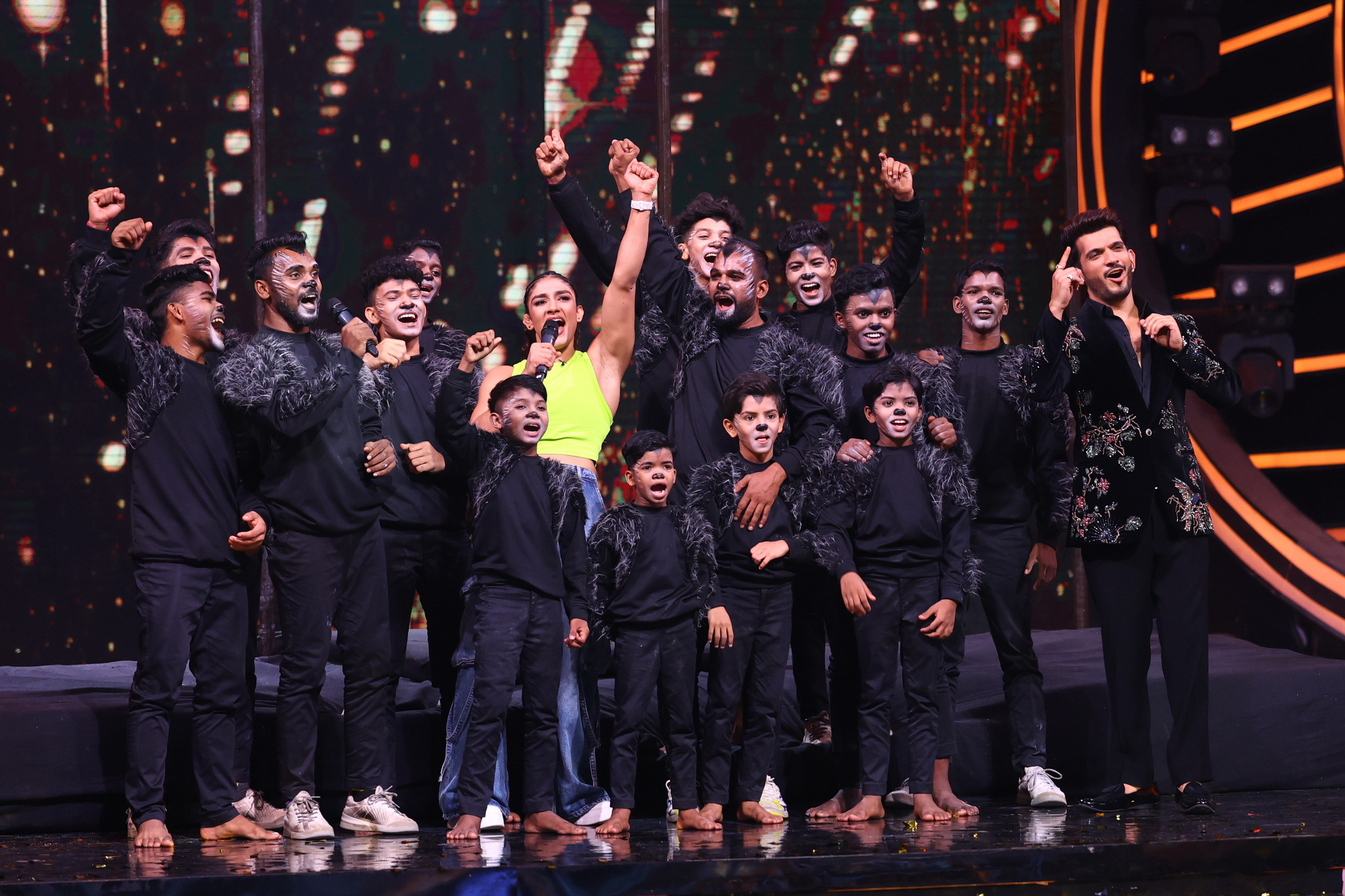 इंडियाज़ गॉट टैलेंट में भावुक हुईं संगीता फोगाट