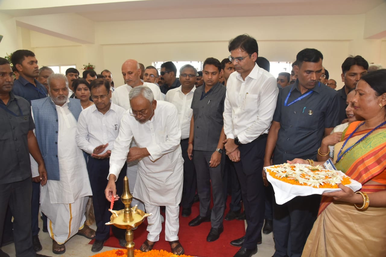 तानाशाही और अफसरशाही शासन का गढ़ बनता बिहार 