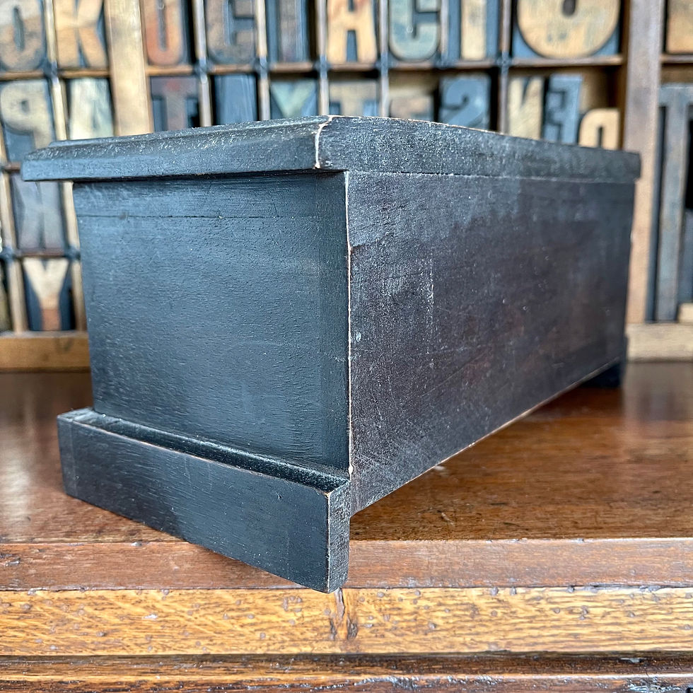 Thumbnail: Small apothecary chest with three ceramic drawers 