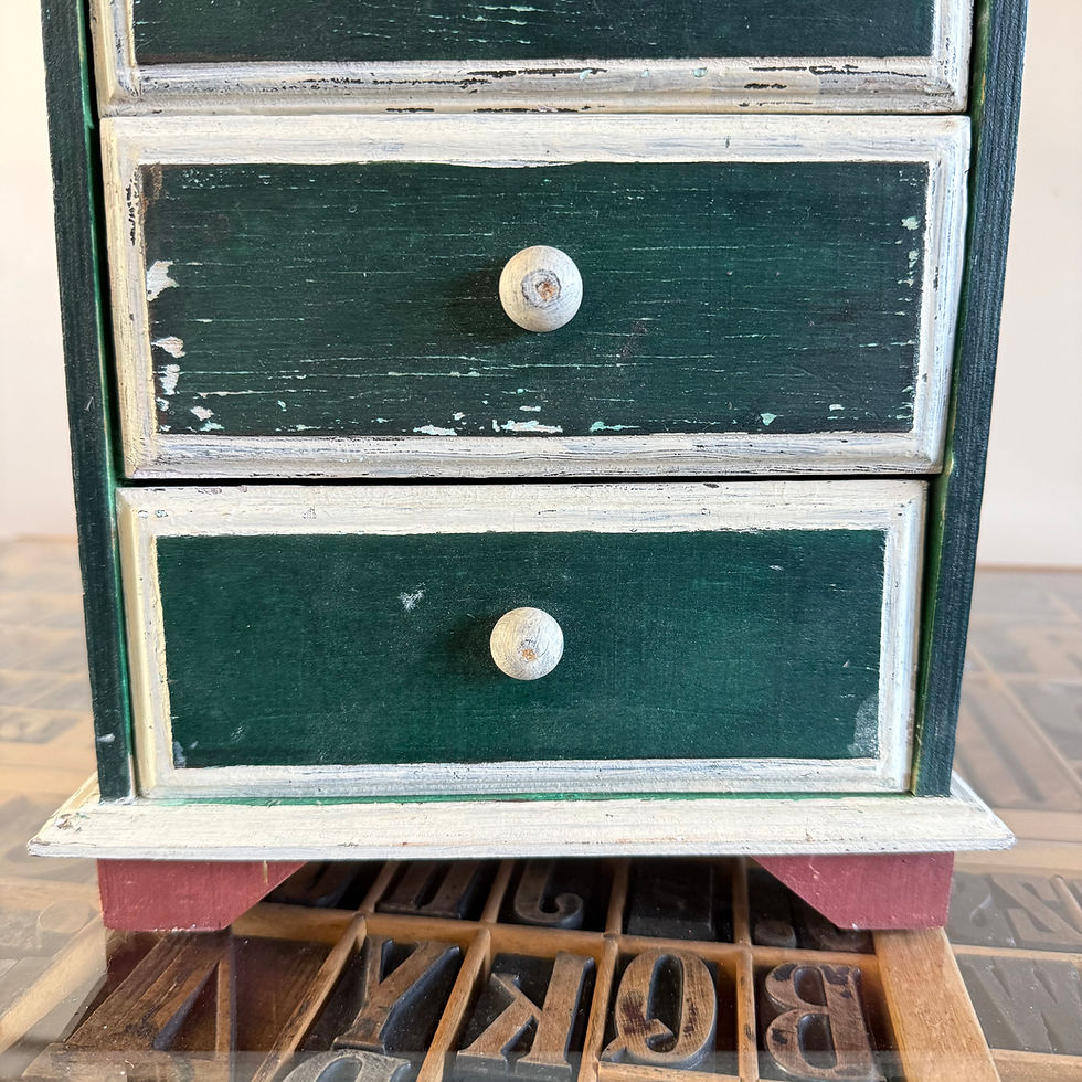 Thumbnail: Tabletop chest of 4 drawers