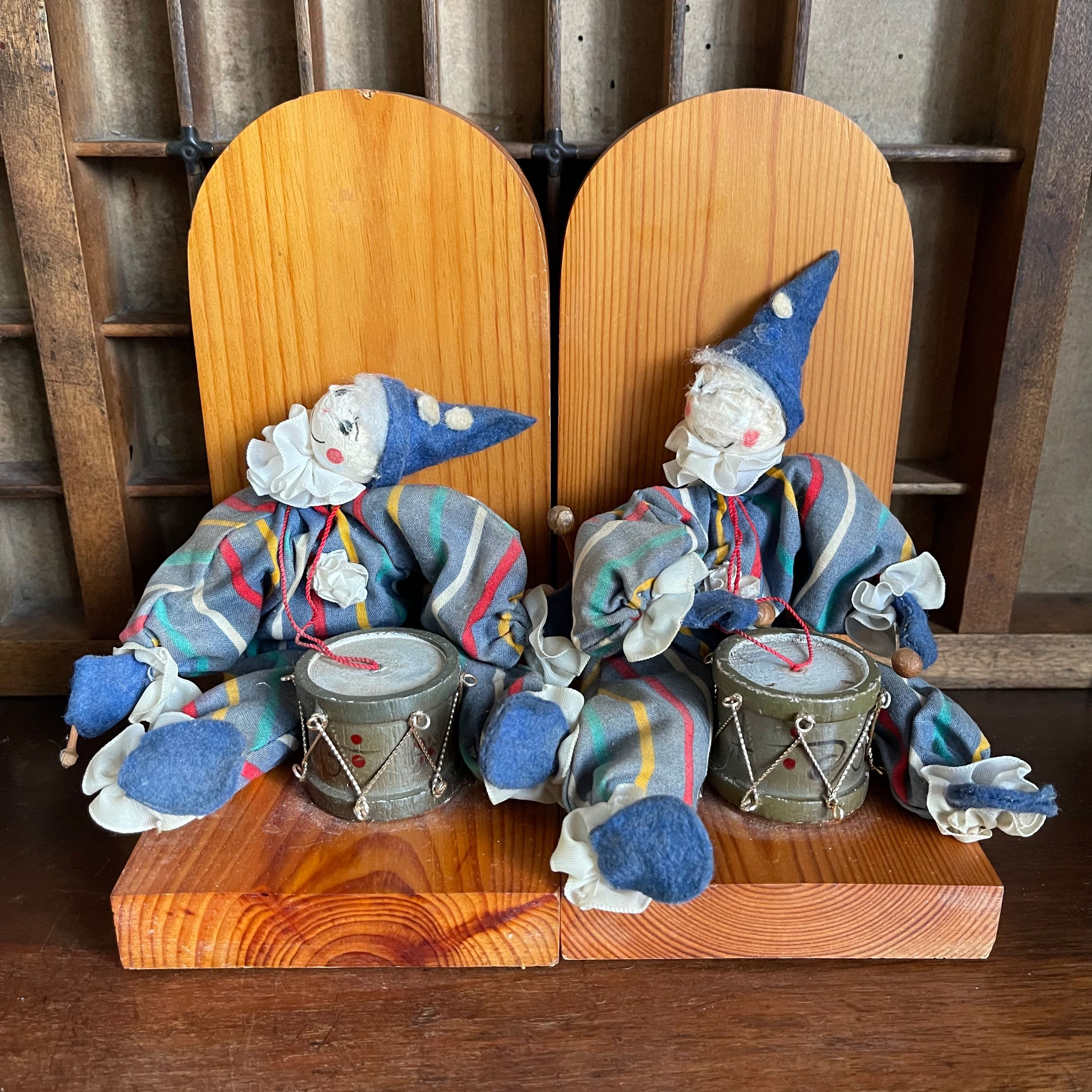 Vintage Picalo wooden nursery bookends with fabric clowns and drums by Liz Burne