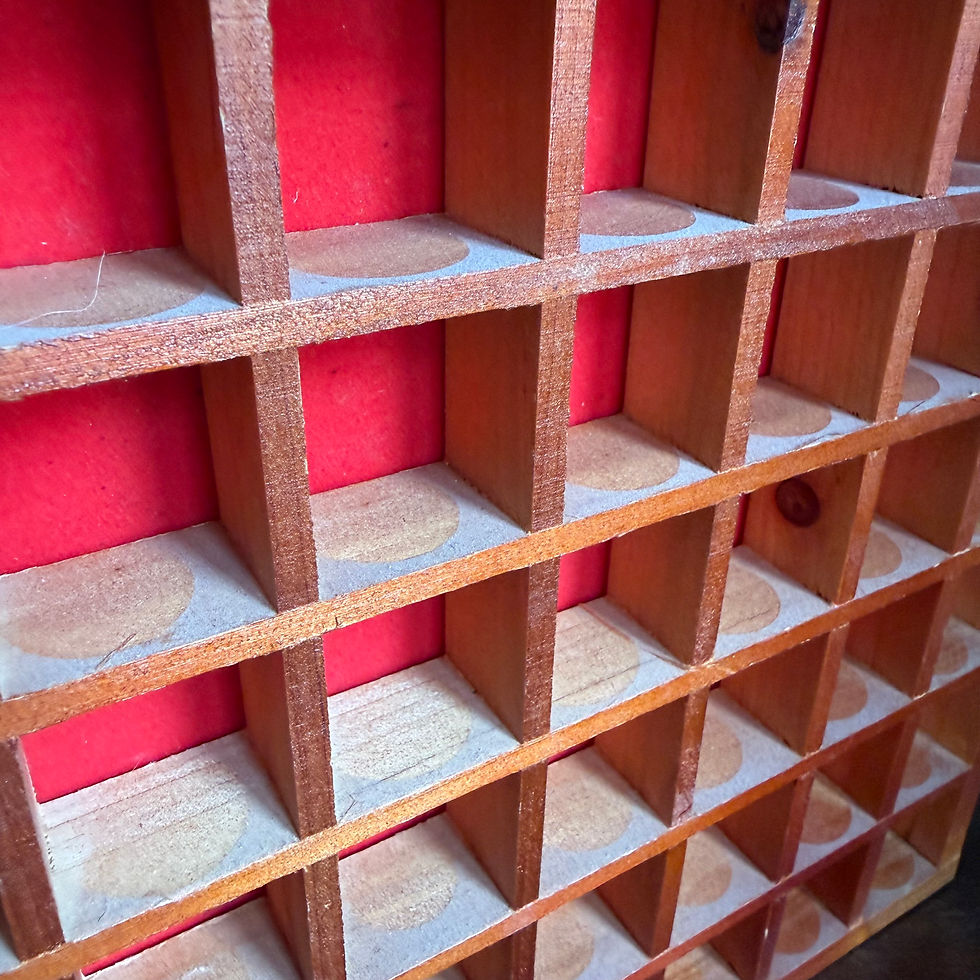 Thumbnail: Vintage wooden display case with 42 compartments 