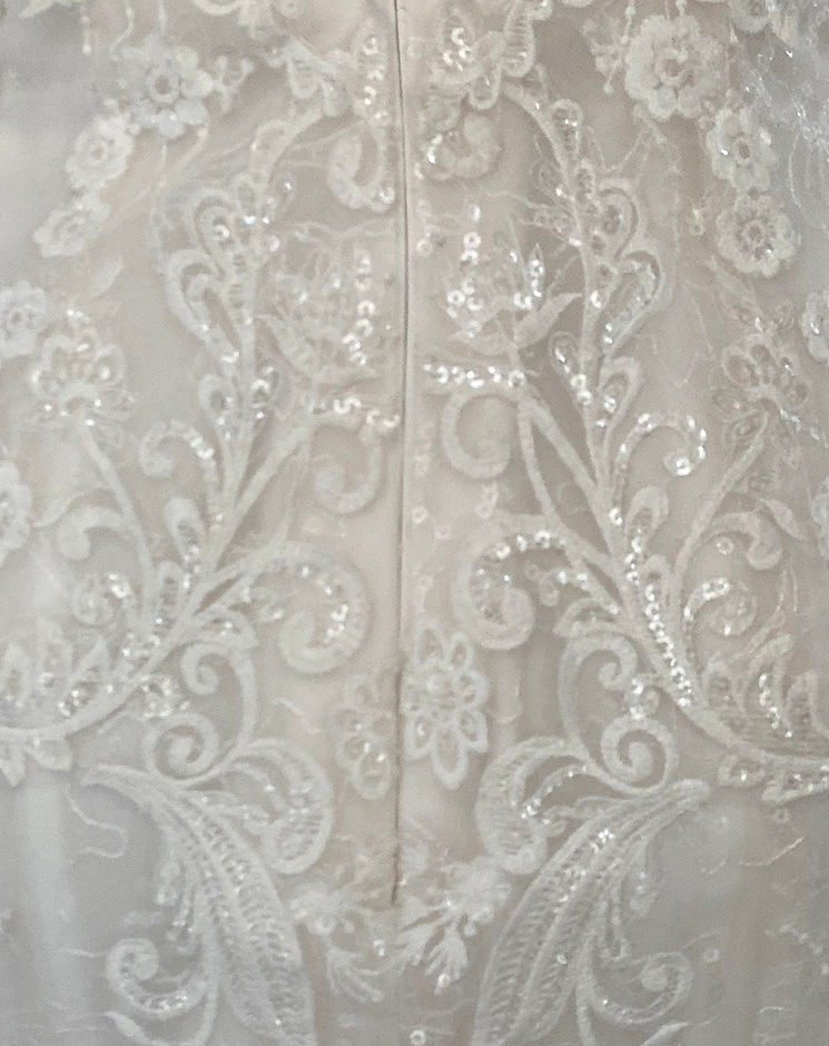 Antoinette Back Lace
