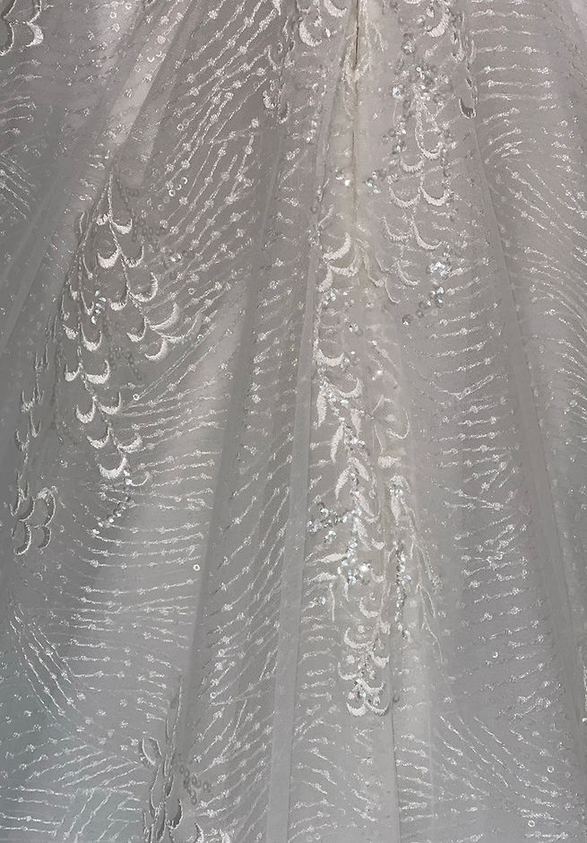 Linda Lace Detail 2