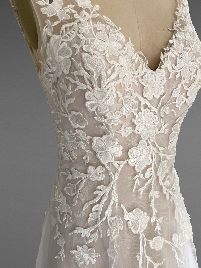 Lana Bodice Side
