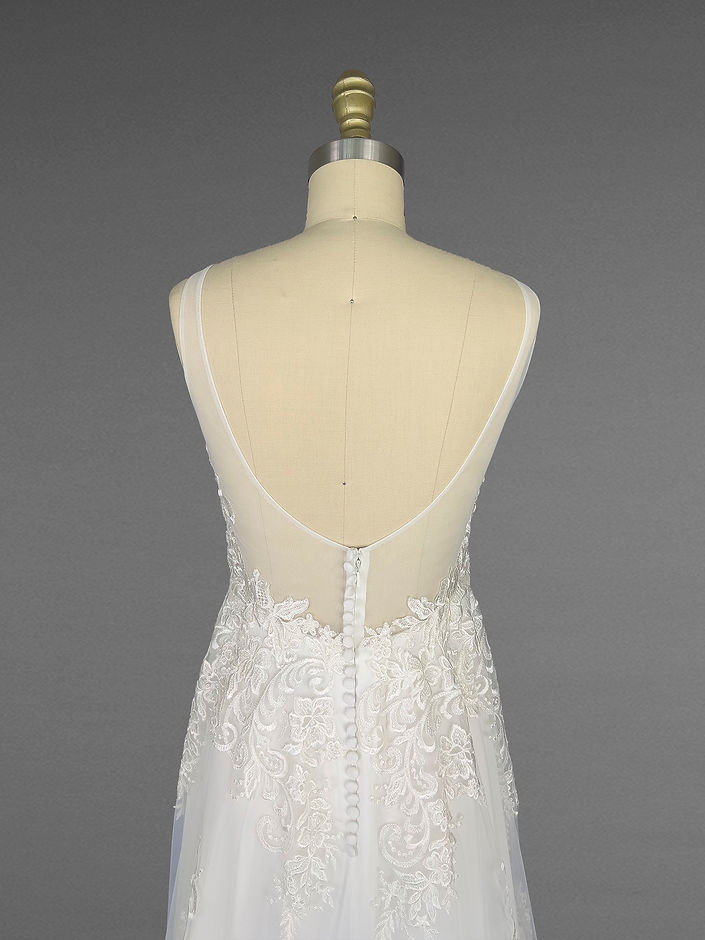 Chantal Back Detail