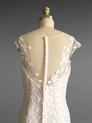 Erin Back Detail