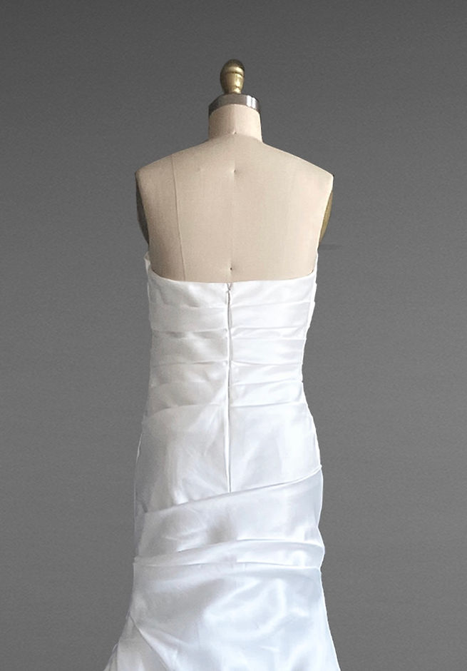 Deborah Back Detail