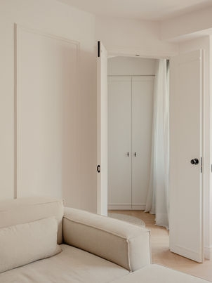 Diseño de interiores Barcelona
Arquitectura Barcelona
Reformas integrales Barcelona
Estudio de diseño de interiores en Barcelona
Diseño de interiores residencial Barcelona
Diseño de interiores comercial Barcelona
Diseño de espacios comerciales Barcelona
Reformas de viviendas en Barcelona
Reformas de oficinas en Barcelona
Diseño de interiores retail Barcelona
Diseño de interiores oficinas Barcelona
Diseño de interiores hospitality Barcelona
Reformas de restaurantes en Barcelona
Diseño de interiores hoteles Barcelona
Arquitectos de interiores Barcelona
Estudio de arquitectura en Barcelona
Diseñadores de interiores en Barcelona
Espacios comerciales Barcelona
Diseño de tiendas en Barcelona
Arquitectura comercial Barcelona
Reforma integral Barcelona
Remodelación de viviendas Barcelona
Construcción de espacios comerciales Barcelona
Empresa de reformas en Barcelona
Constructora Barcelona
Reformas de oficinas y locales comerciales Barcelona
Construcción de viviendas en Barcelona
Renovación de interiores Barcelona
Remodelación de restaurantes en Barcelona
Construcción y diseño de hoteles Barcelona