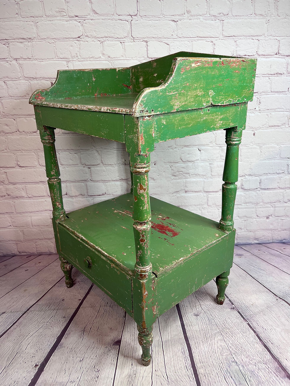 Thumbnail: Lave-Main Vert/ Green Washstand