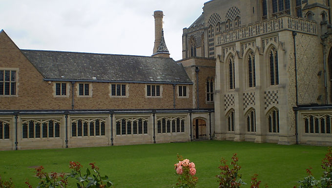 Restoration Bricklayer